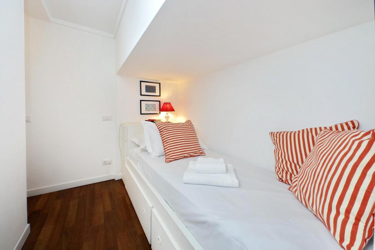 4Bnb - Serpenti Delightful Apartment Roma Exterior foto